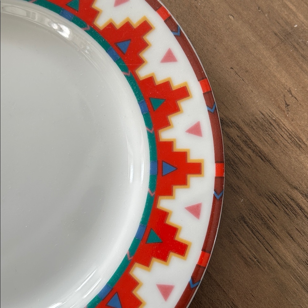 Kopin Fine Porcelain Aztek Indonésie Dinnerware set of 8 pcs - Picture 5 of 7
